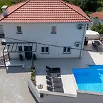 Marko By Aneo Travel Ledenice