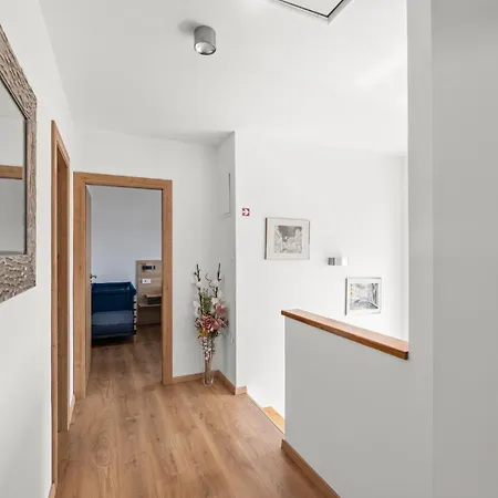 Vila Marko By Aneo Travel Ledenice