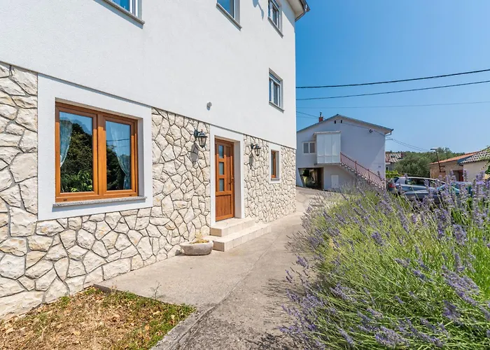 Vila Marko By Aneo Travel Ledenice